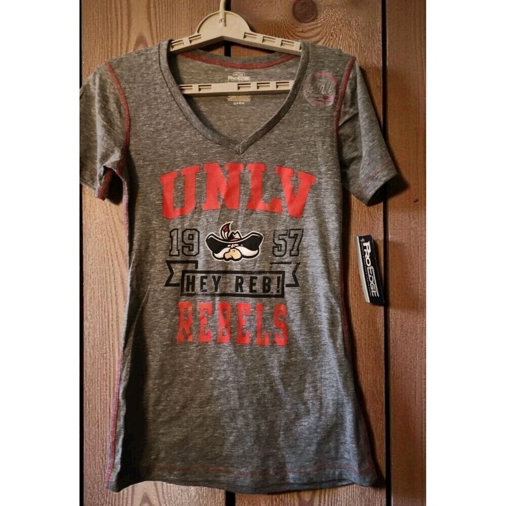 Pro Edge NCAA NWT UNLV Rebels Excellent Medium New D25  University‎ Las Vegas